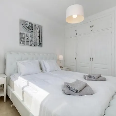 公寓 Fantastic 2 Bed Apt With Massive Rooftop - Rdr232